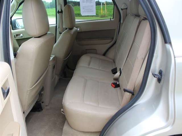Ford Escape 2012 photo 14